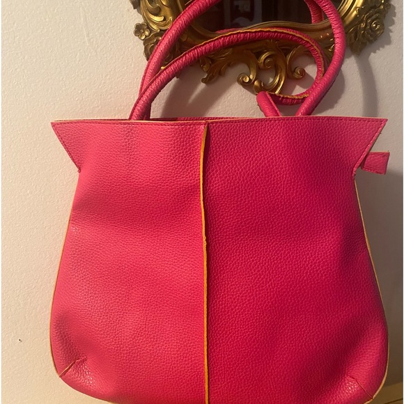 👍👍 SOLD👍👍MSC Mainstream Collection Tote Bag - Picture 3 of 12